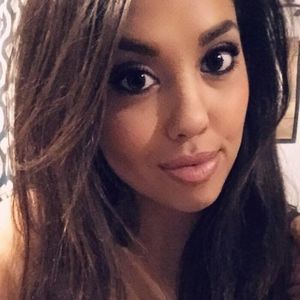 Meet your Posher, Justine